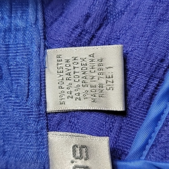 Women's Chico's Textured Jacket, Royal Blue, Size 1 = U.S. Medium/8 EUC - Picture 5 of 6